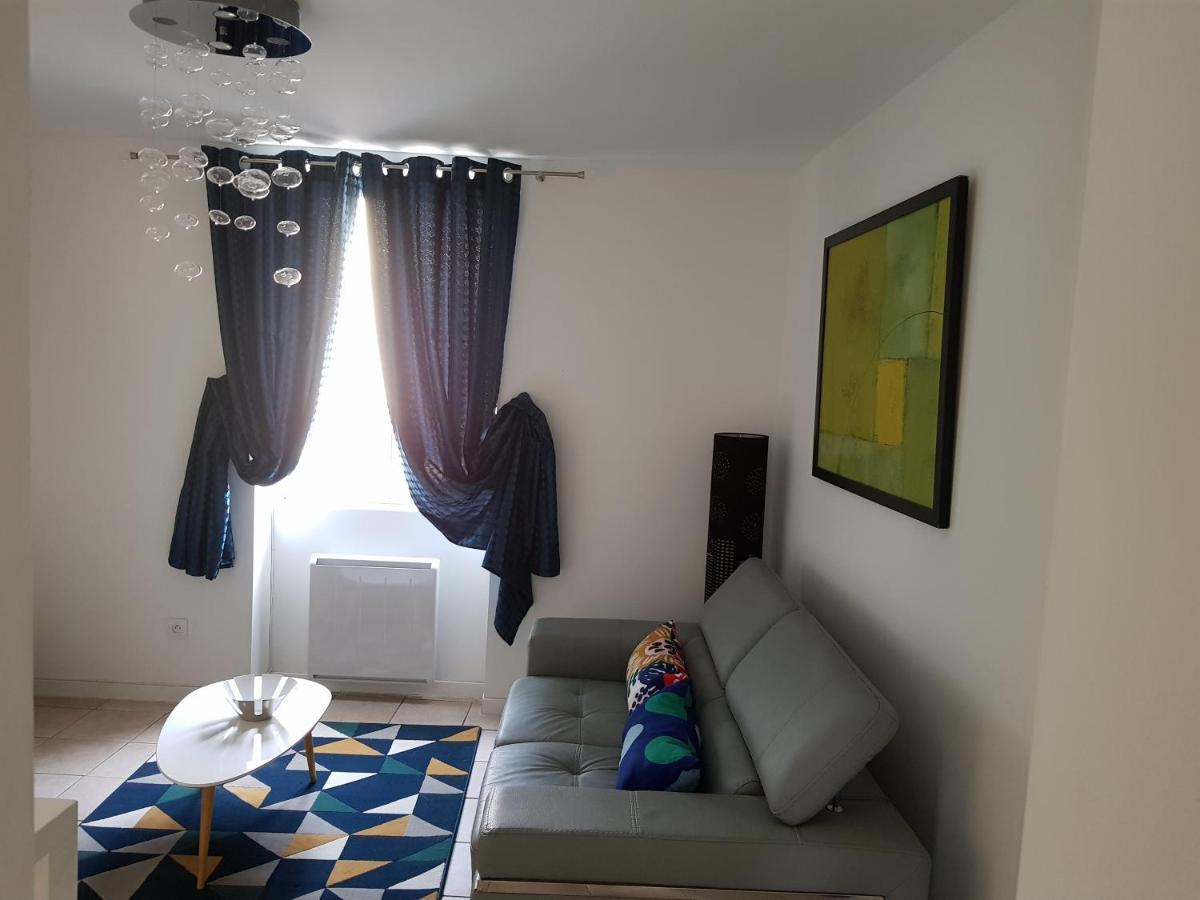 Jolie Appartement Moderne A Roanne Zewnętrze zdjęcie
